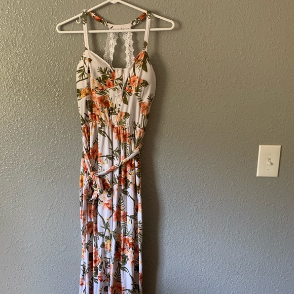 White Floral Romper. - Picture 2 of 2